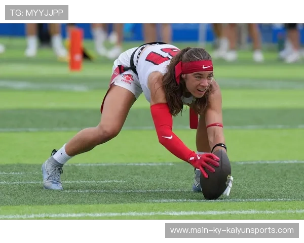 与奥地利赛节奏快速，加拿大应战得当，加拿大和奥地利什么关系