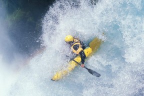 开云集团中国官网-76人主帅称满意目前球队化学反应与配合，76人球队全名